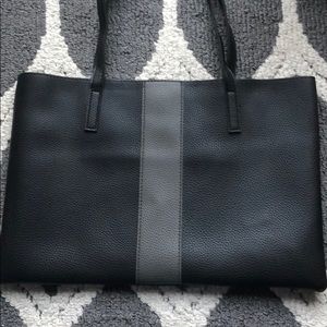 Vince Camuto Tote